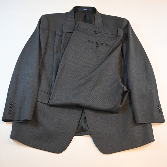 Stafford 50R 44x30 Gray Striped Wool Mens Jacket Pants‎ Suit